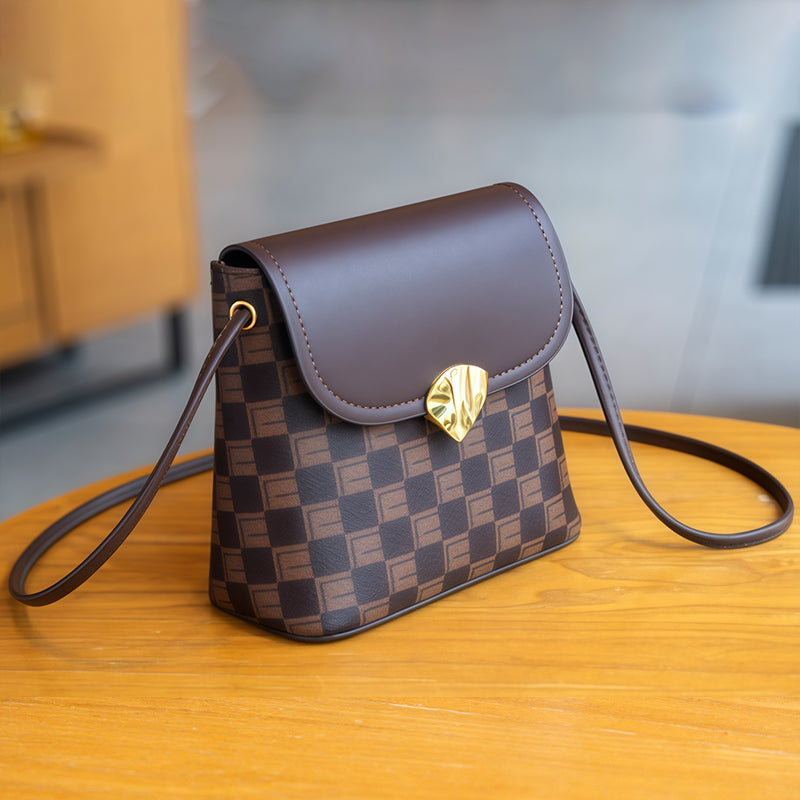 Damen-Umhängetasche mit Monogramm-Muster