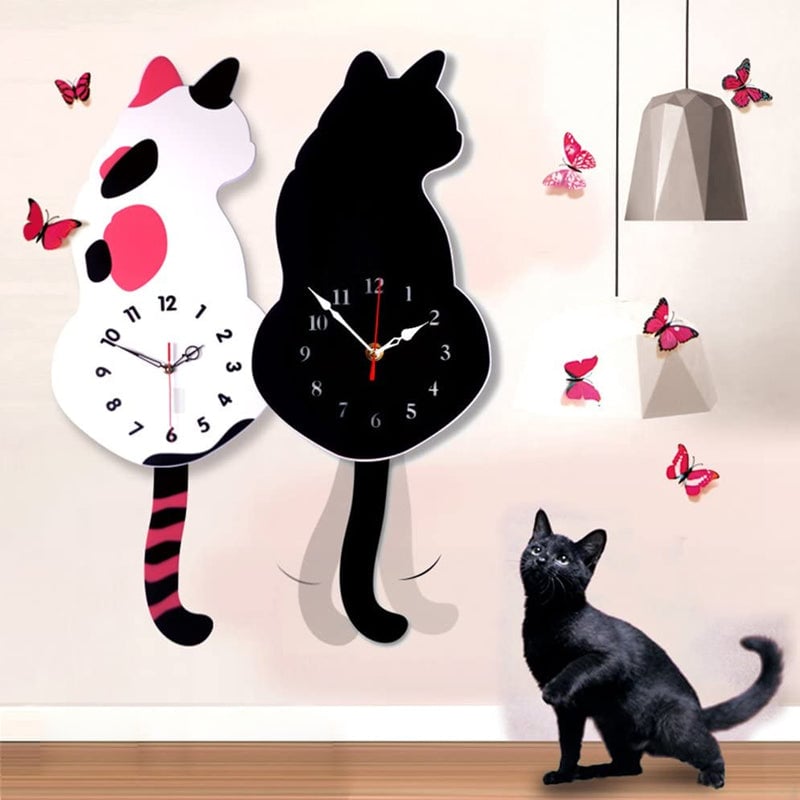 Nordische Wanduhr in Katzenform mit wedelndem Schwanz