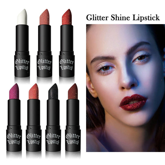 Mattierende, langanhaltende Lippenstift mit feinem Glitzer