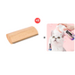 🥳2026 HEISSER VERKAUF🥳💞ÜBER 50.000 VERKAUFT!🐕🦴50% RABATT! Sanfte Entfilzungsbürste – Kein Ziepen, kein Schmerz. Ergonomischer Holzgriff. Entfernt Unterwolle und Schuppen. Ideal für ängstliche oder empfindliche Tiere. Für eine entspannte Fellpflege. 🌿