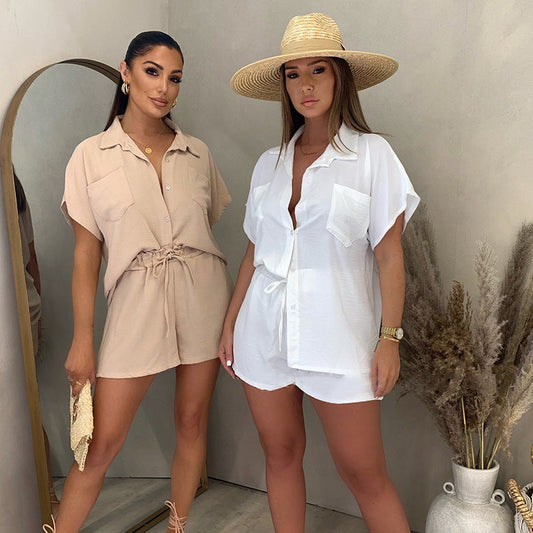 ☀️Zweiteiliges Set aus Oberteil mit V-Ausschnitt und Shorts