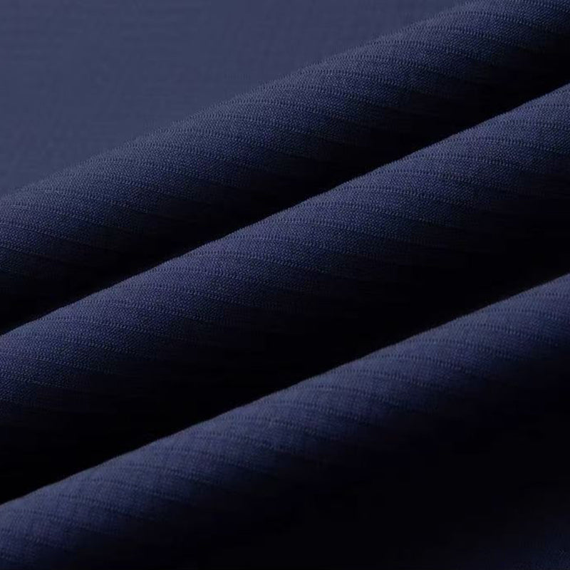 Herren elastisches 2-teiliges Set aus Eisseide: Kurzarm-Hemd und lange Hose