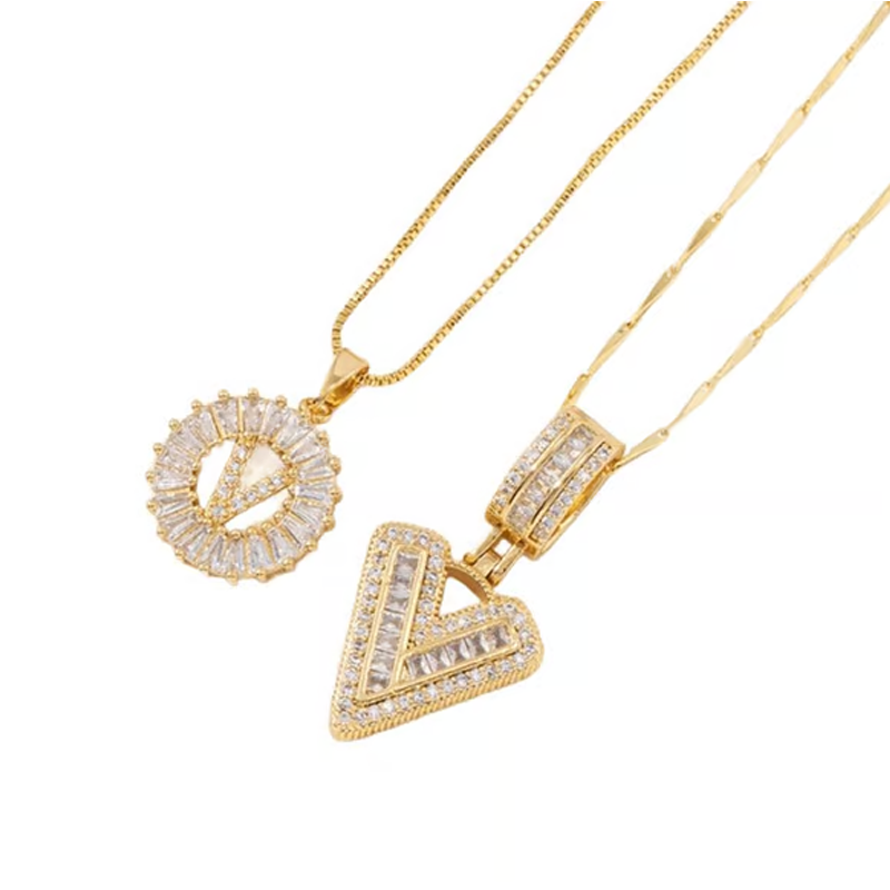 ✨Gold Alphabet Anhänger Halskette