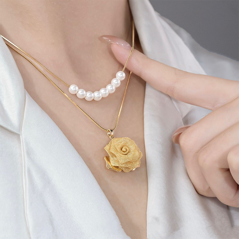 💖💖Doppellagige Halskette mit 3D-Rose und Kunstperlen