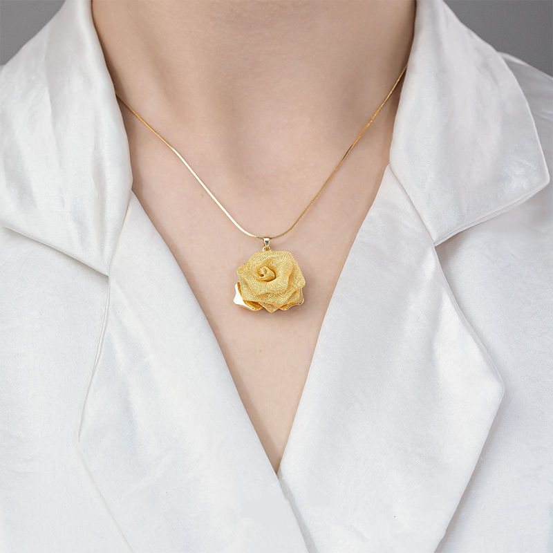 💖💖Doppellagige Halskette mit 3D-Rose und Kunstperlen