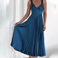 Sexy Trägerkleid mit offenem Rücken und Plisseerock