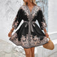 💖Bedrucktes Kleid mit V-Ausschnitt und Bindeband für Damen👗