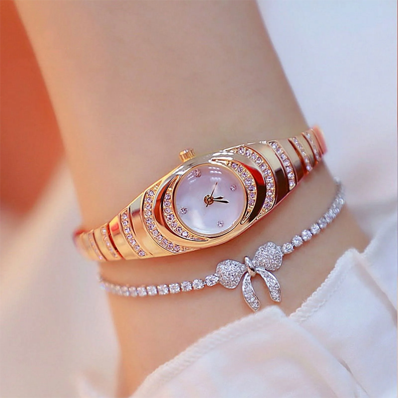 ⌚💎Damen-Armbanduhr mit Strasssteinen🔥