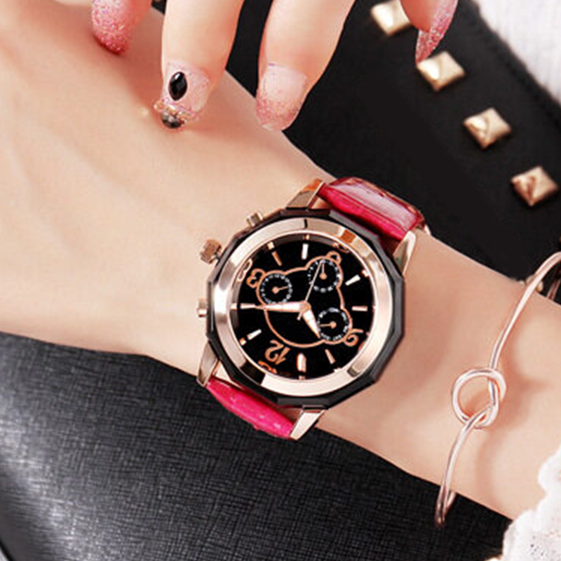 Women’s Stylish Waterproof Quartz Watch