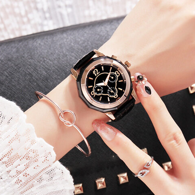 Women’s Stylish Waterproof Quartz Watch