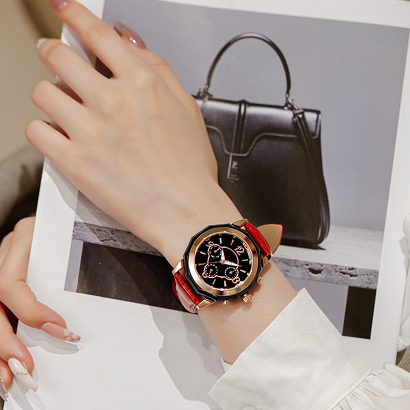 Women’s Stylish Waterproof Quartz Watch