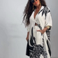 Eleganter Damen-Zweiteiler mit Print: Sommerjacke und weite Hose