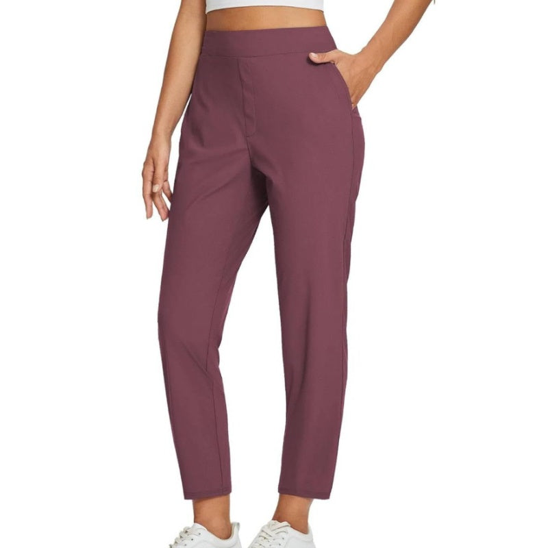Elastische Damenhose mit hoher Taille und Reißverschlusstaschen