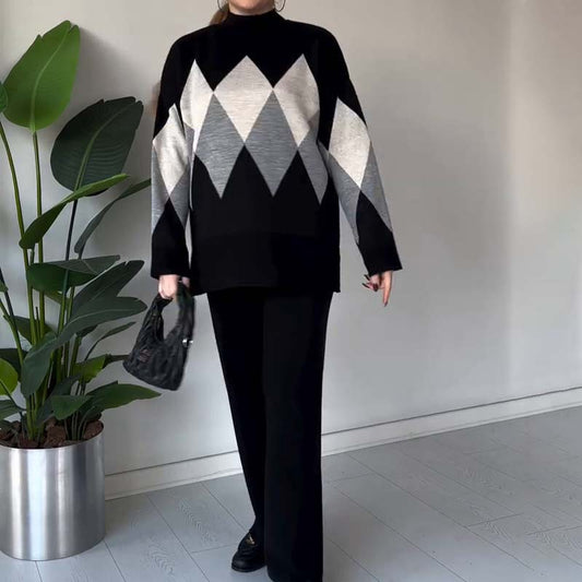 Modische Farbe-Blocking-Set aus Pullover und Hose mit Rautenmuster