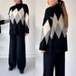 Modische Farbe-Blocking-Set aus Pullover und Hose mit Rautenmuster