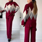Modische Farbe-Blocking-Set aus Pullover und Hose mit Rautenmuster