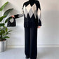 Modische Farbe-Blocking-Set aus Pullover und Hose mit Rautenmuster