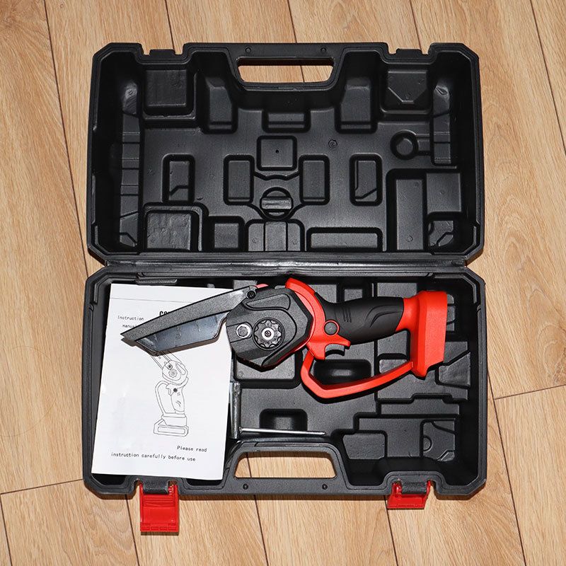 ⚡ Mini-Kettensäge 6 Zoll – 50% RABATT! 18 cm Holz in 8 Sekunden, kabellos, 22.000 U/min – leistungsstark & sicher.