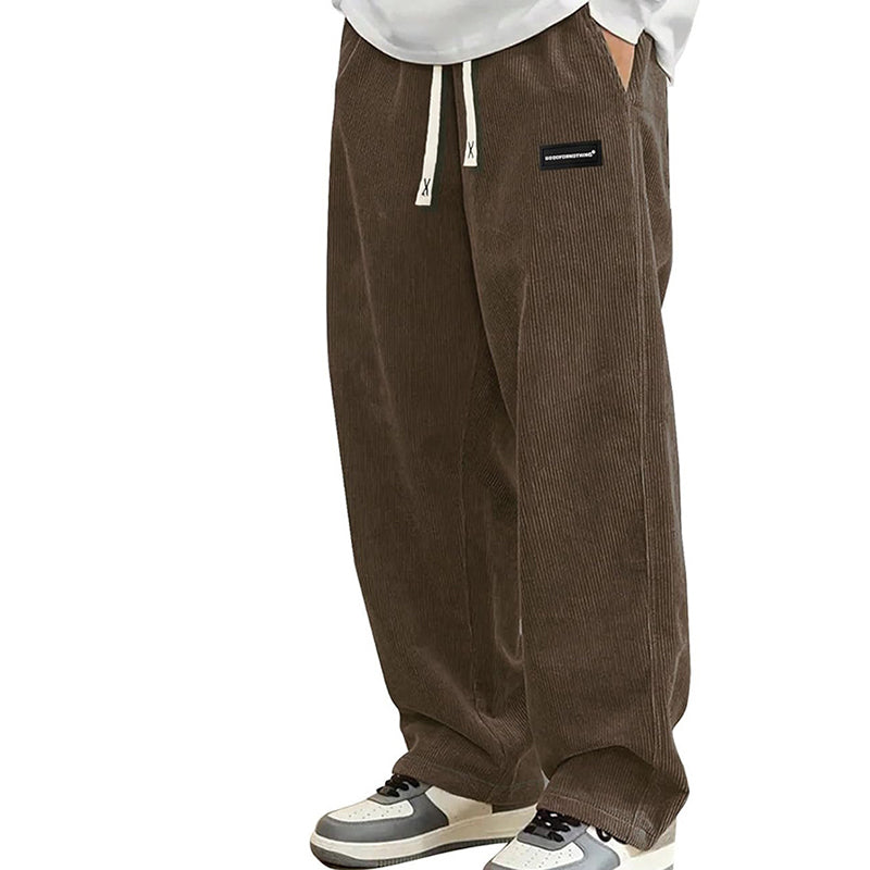 Herrenhosen mit locker sitzender Kordelzug und Taschen