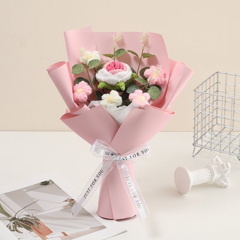 💐 Muttertags-Sonderangebot 50 % Rabatt!💕 Handgefertigter, zarter Blumenstrauß aus Häkelblumen