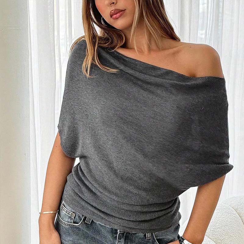 👚 Damen Asymmetrisches Off-Shoulder-Oberteil mit Fledermausärmeln – Stilvolles Design & weicher Komfort 🦇✨