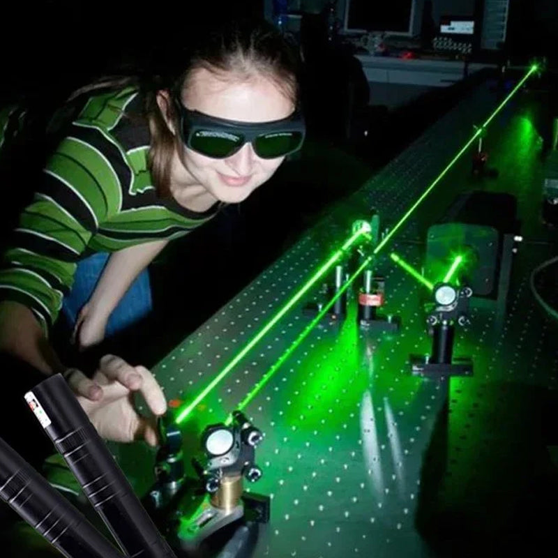 ⏳Begrenzte Zeit 50% Rabatt💥Einpunkt-Laserlicht in Rot und Grün