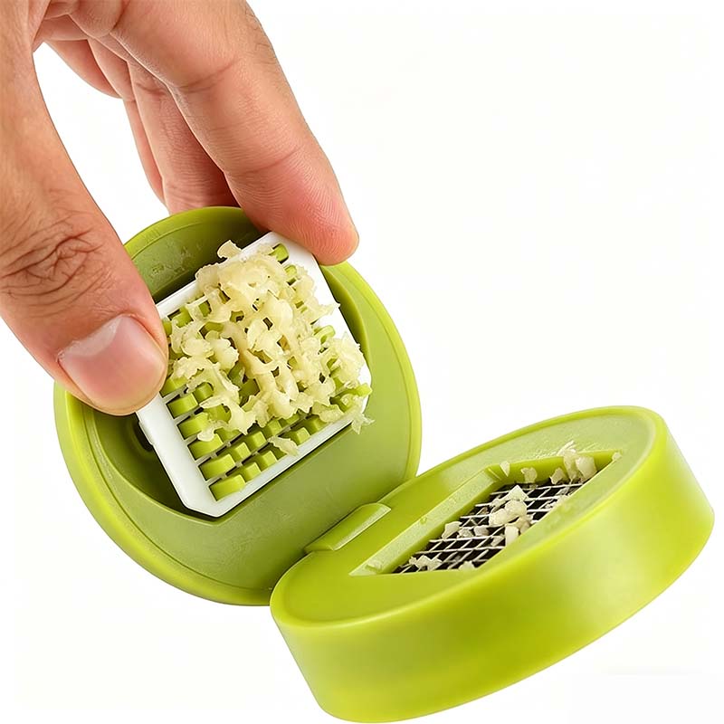 ✨Mini-Knoblauchpresse mit Auffangbehälter – Kompakte manuelle Knoblauchpresse für Knoblauch, Ingwer, Schalotten & Chili