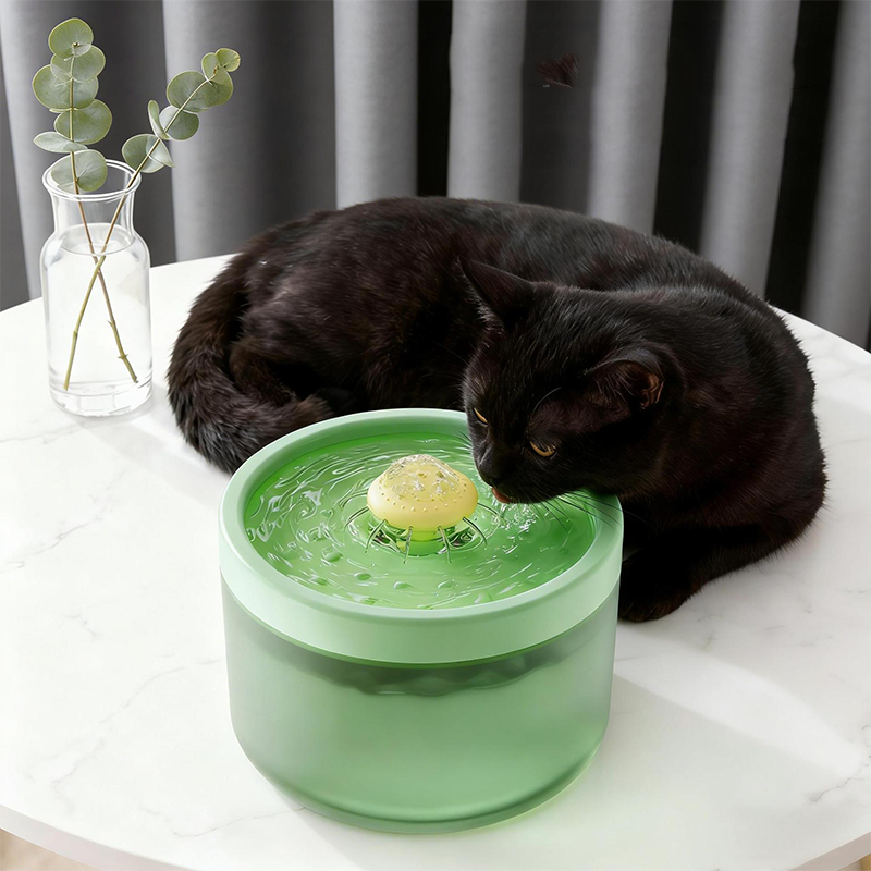 Automatischer Katzenwasserbrunnen mit großem Fassungsvermögen