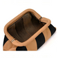 Gestrickte Gestreifte Dumpling-Clutch-Tasche